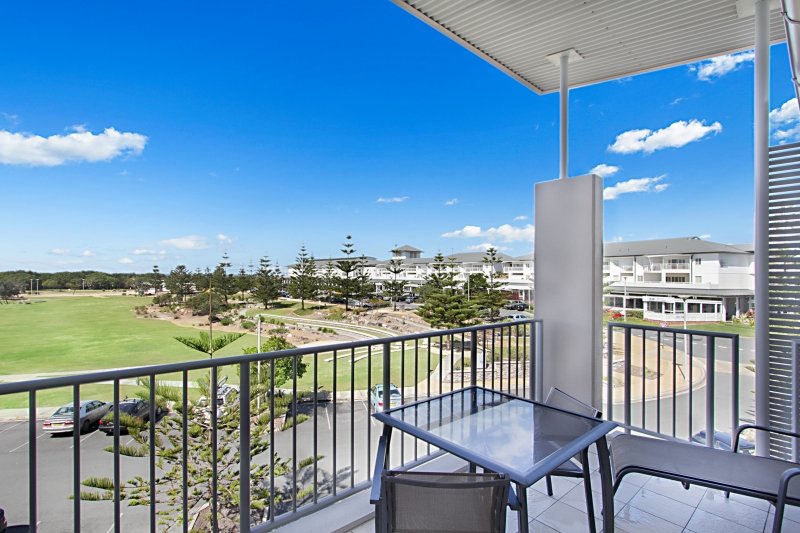 Unit 4310 "Peppers Resort" Bells Boulevard KINGSCLIFF 1