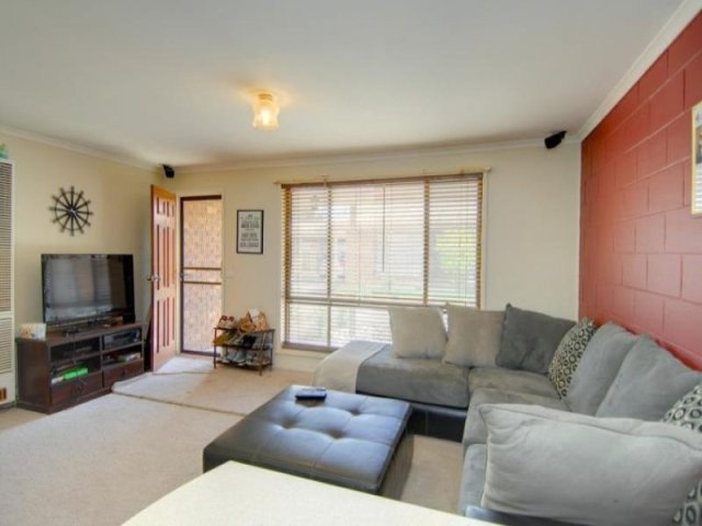 Unit 4/505 Sutton Street SEBASTOPOL 6