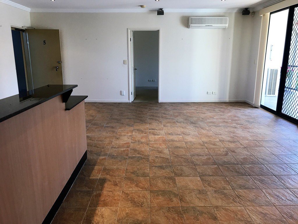 Unit 5 / 13-15 Stephens Street BURLEIGH HEADS 7