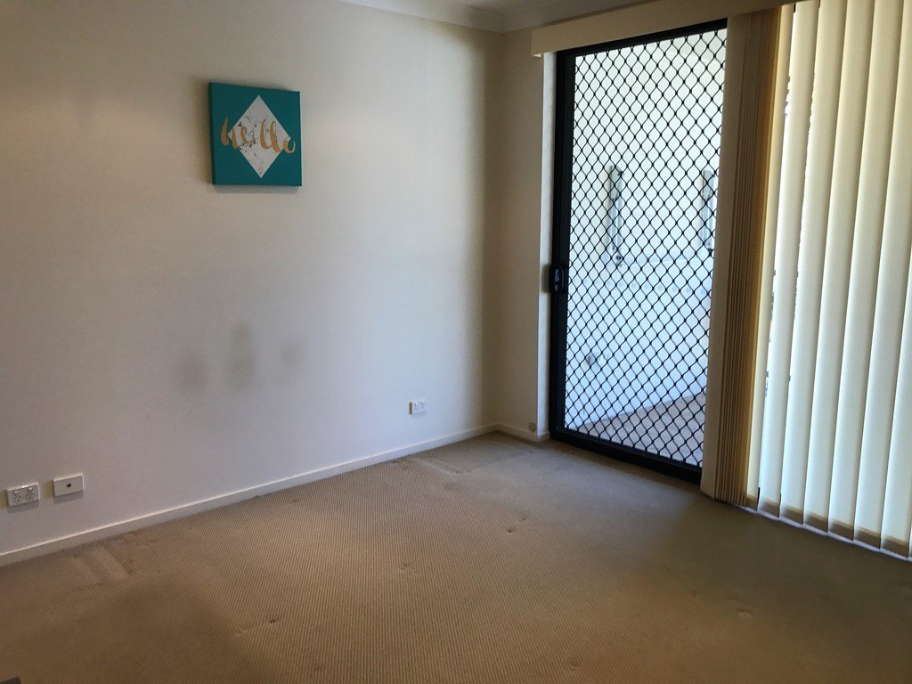 Unit 5 / 13-15 Stephens Street BURLEIGH HEADS 11