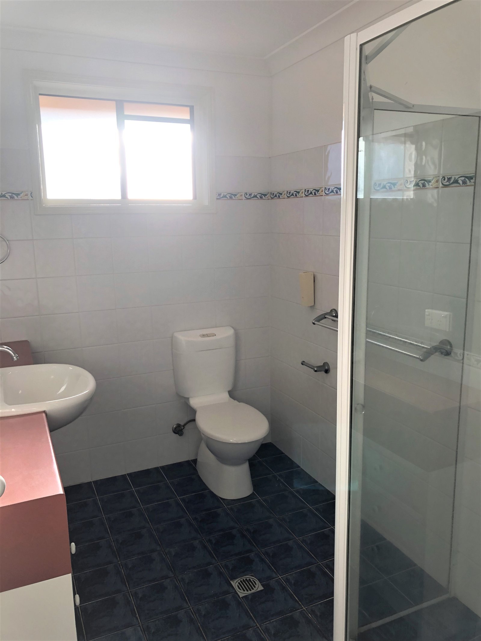 Unit 5/21 Second Avenue BROADBEACH 11