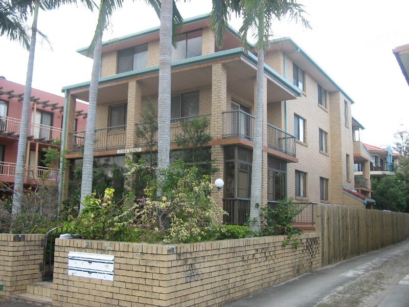 Unit 5/21 Second Avenue BROADBEACH 1