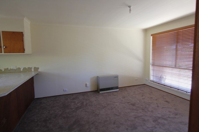 Unit 5/8 Regent Drive CANADIAN 9