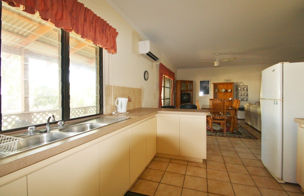 Unit 6, 1 Saville Street BROOME 5