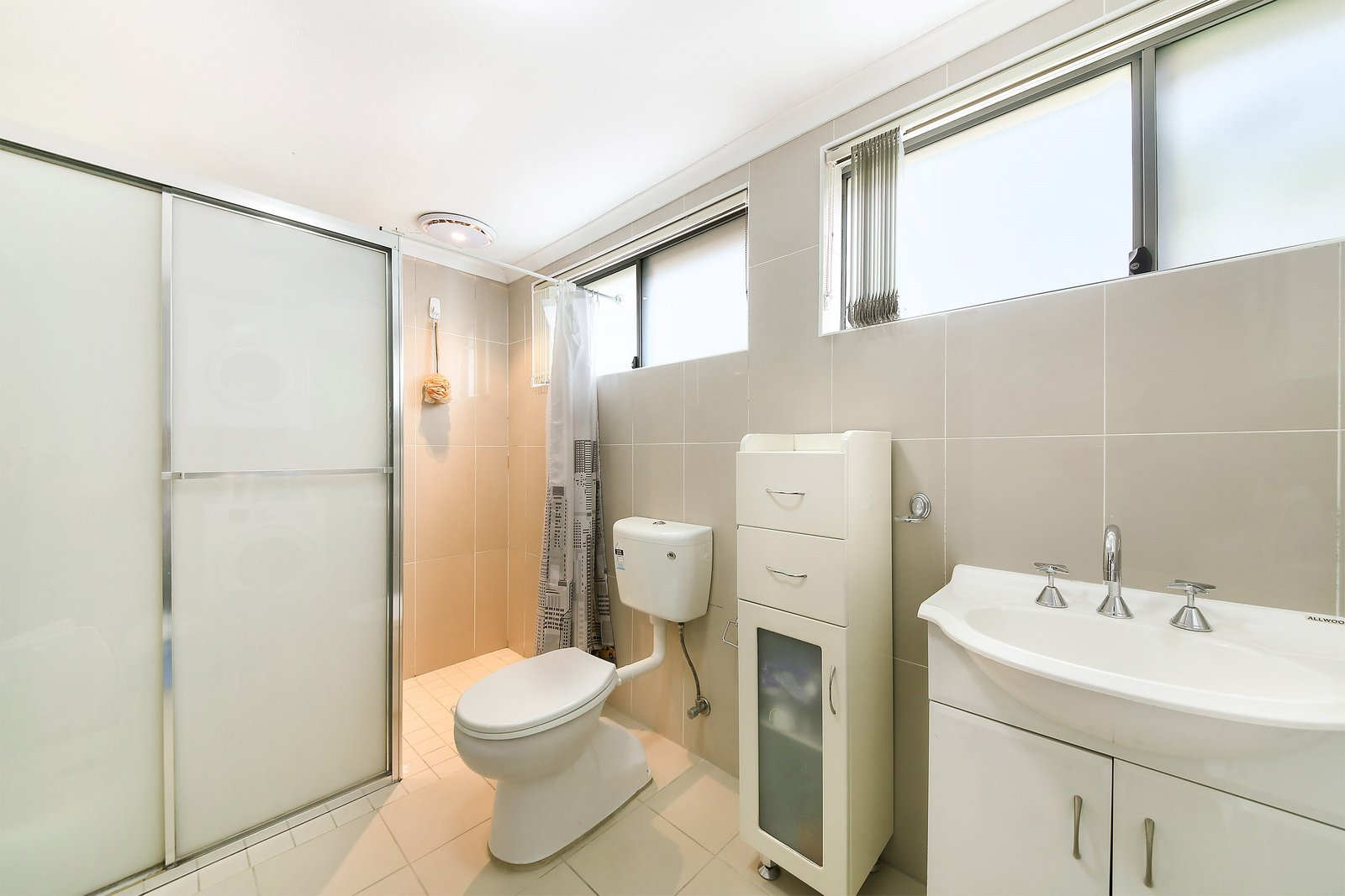 Unit 6/818-826 Canterbury Road ROSELANDS 5