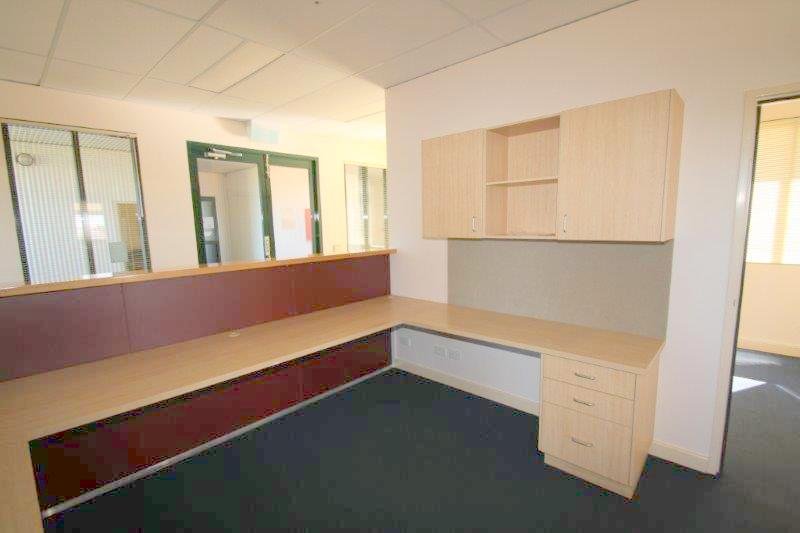 Unit 7, 15-17 Dampier Tce  BROOME 3