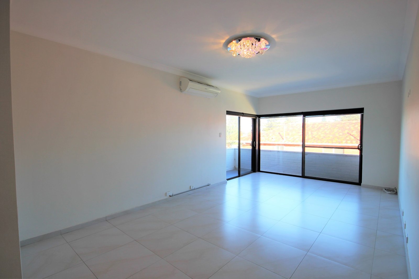 Unit 7/145 The Grand Parade MONTEREY 5