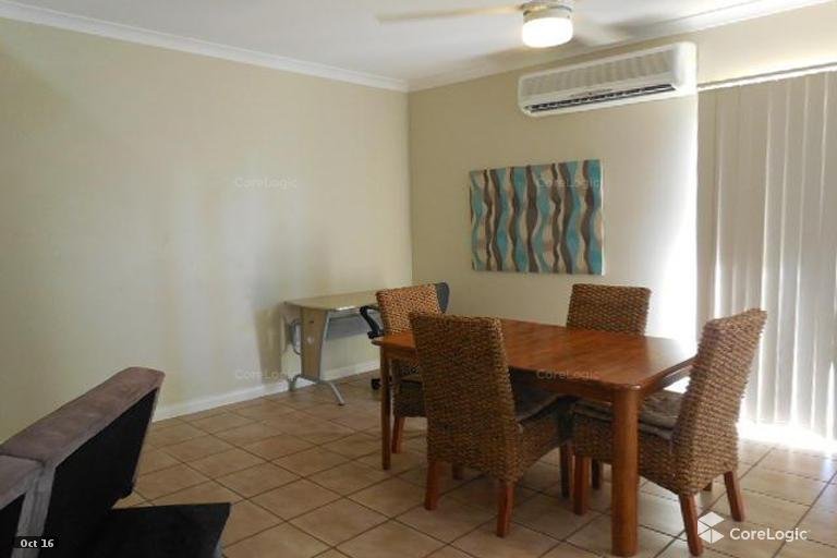 Unit 8/10 De Pledge  CABLE BEACH 4