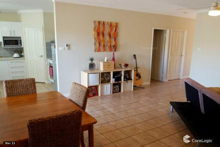 Unit 8/10 De Pledge  CABLE BEACH 5