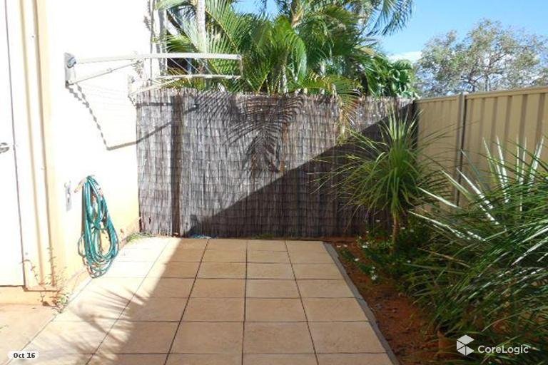 Unit 8/10 De Pledge  CABLE BEACH 10