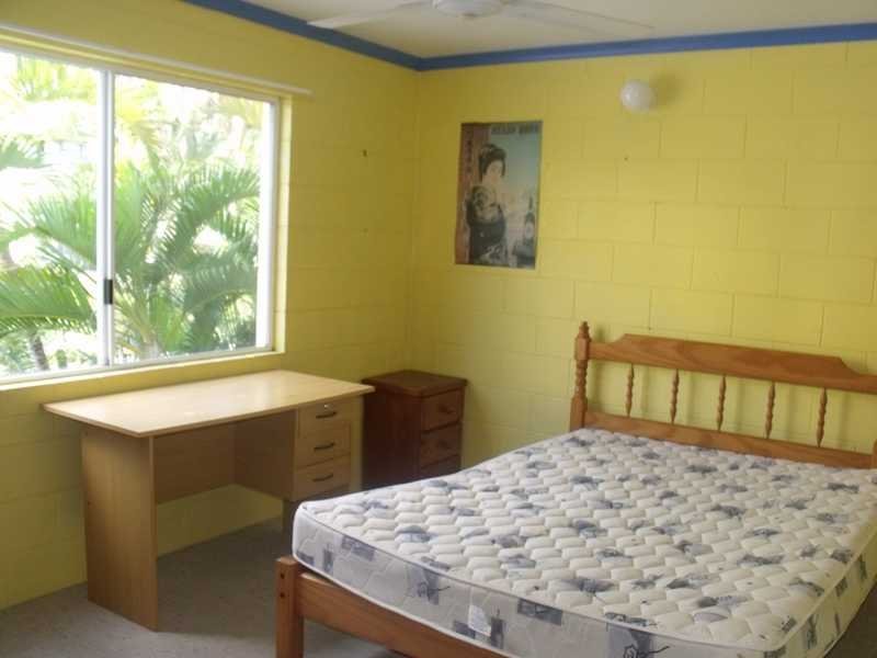 Unit 8/11 Island Drive CANNONVALE 6