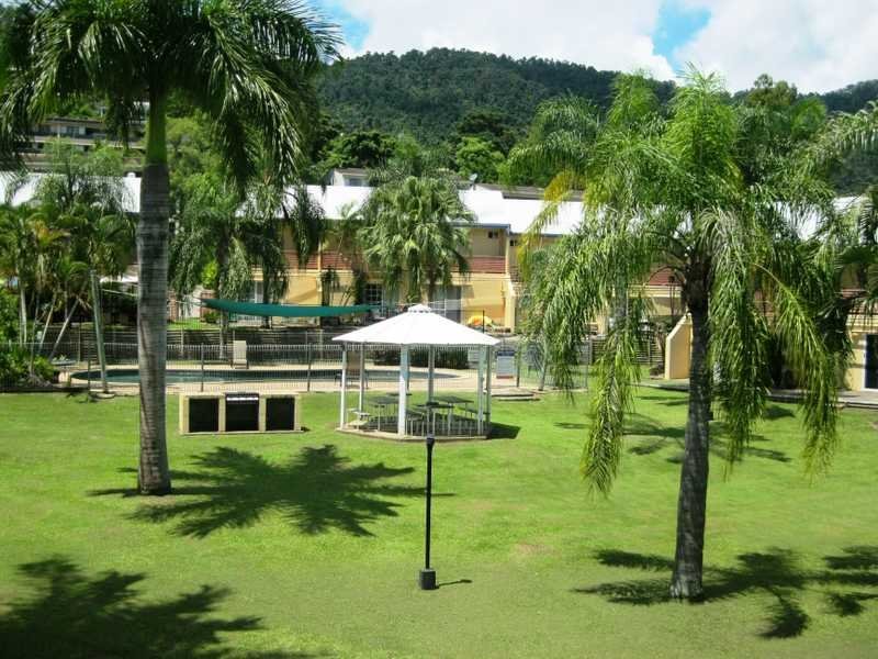 Unit 8/11 Island Drive CANNONVALE 8