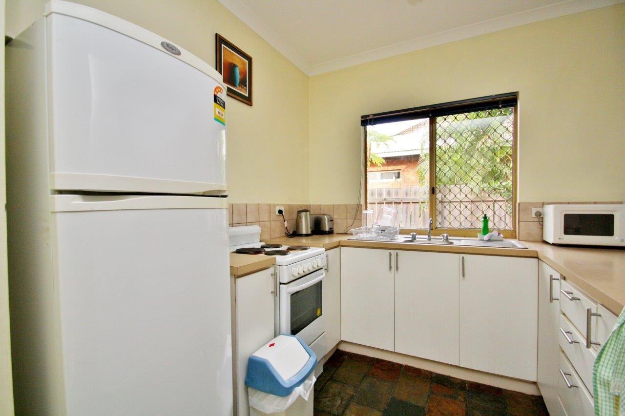 Unit 8/37 Taylor Road CABLE BEACH 2