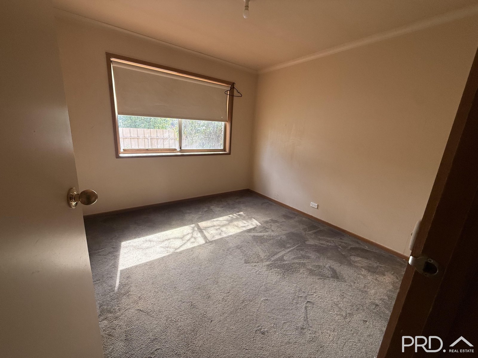 Unit 9, 8 West Road BURONGA 4