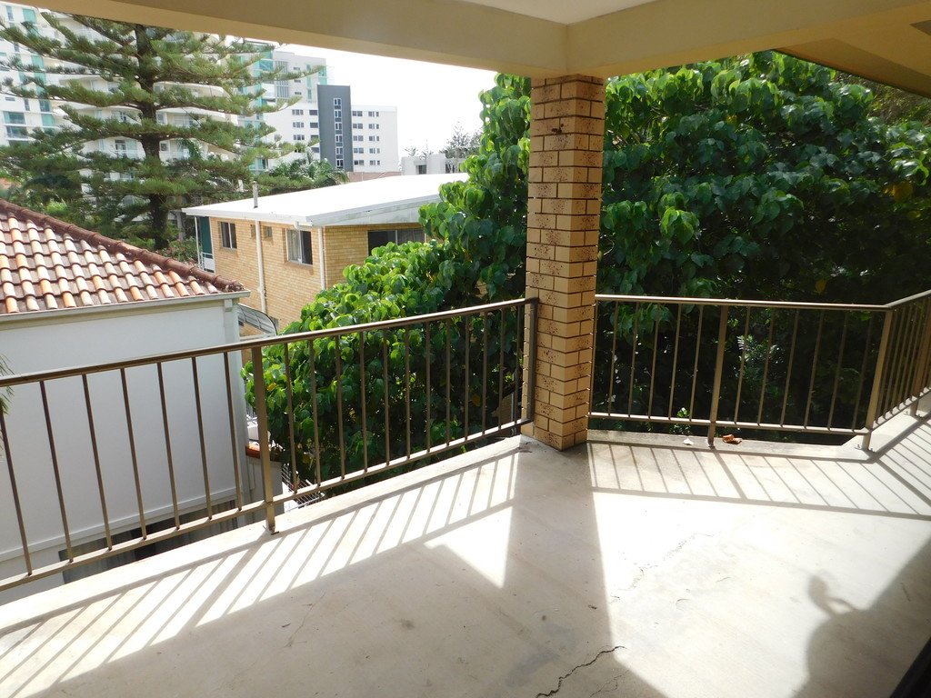 Unit 9/1881 Gold Coast Highway BURLEIGH HEADS 9