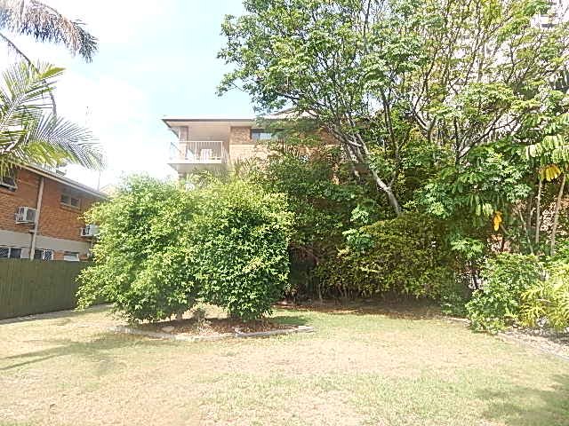 Unit 9/1933 Gold Coast Highway BURLEIGH HEADS 1