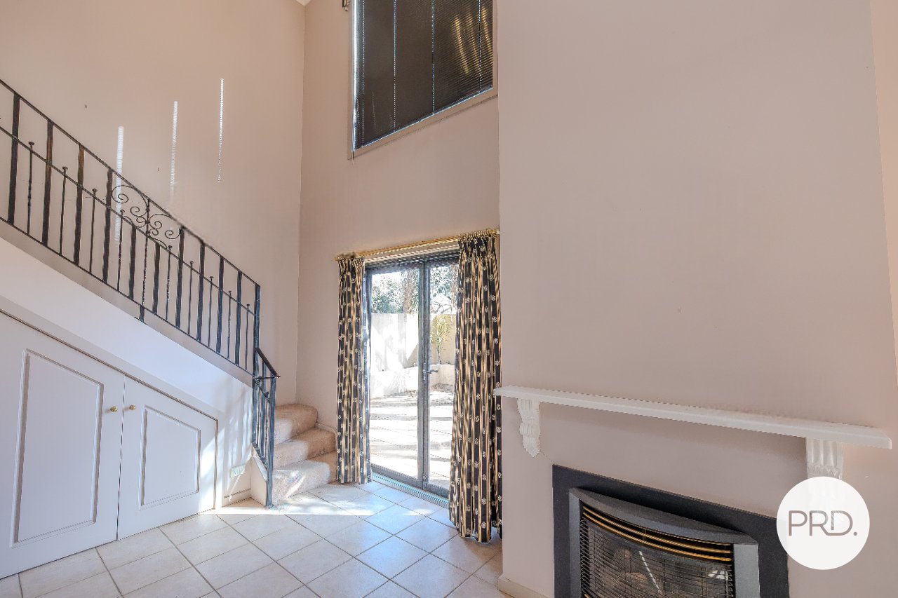 Units 1, 3 & 4, 386 Deakin Avenue MILDURA 4