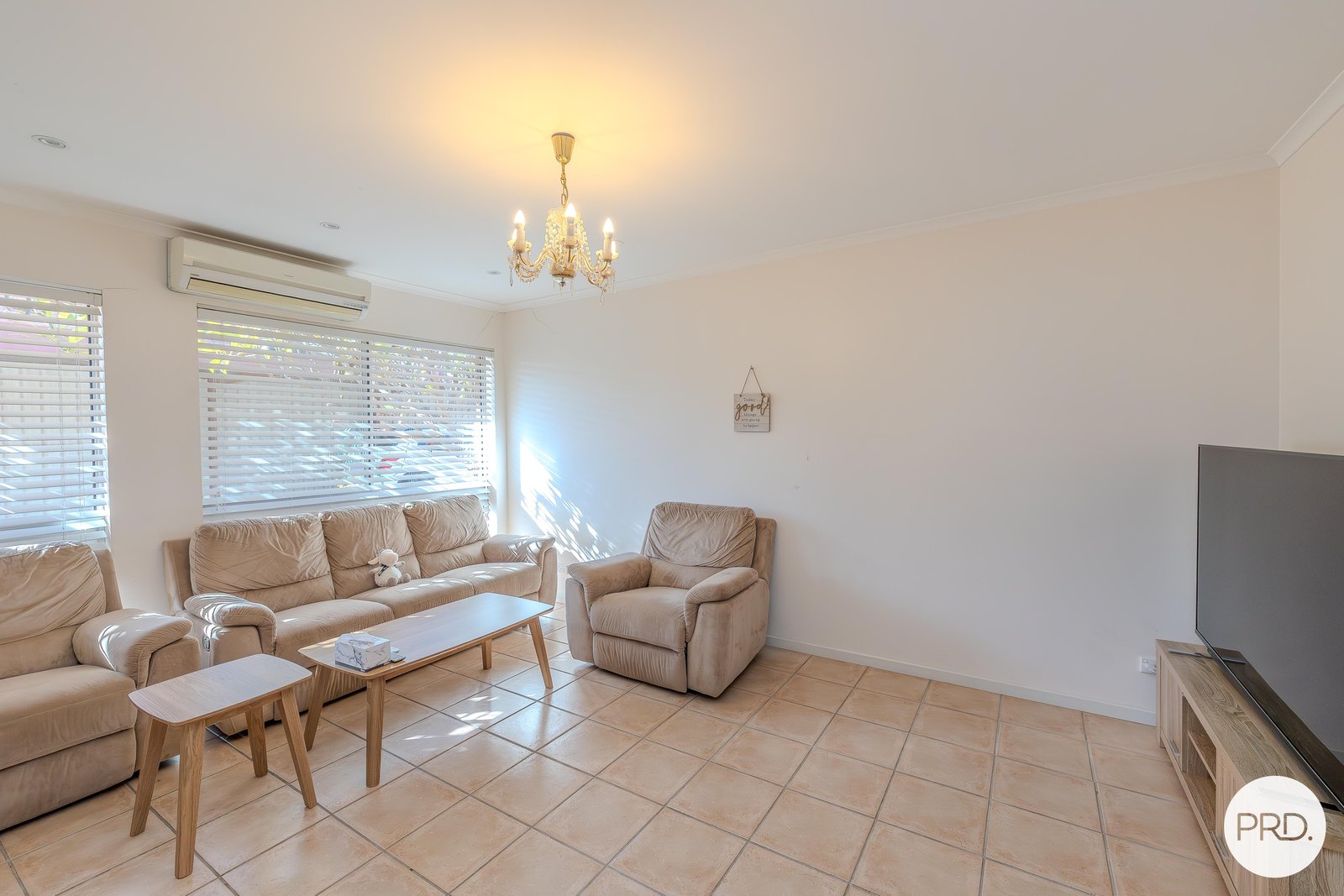 Units 1, 3 & 4, 386 Deakin Avenue MILDURA 7