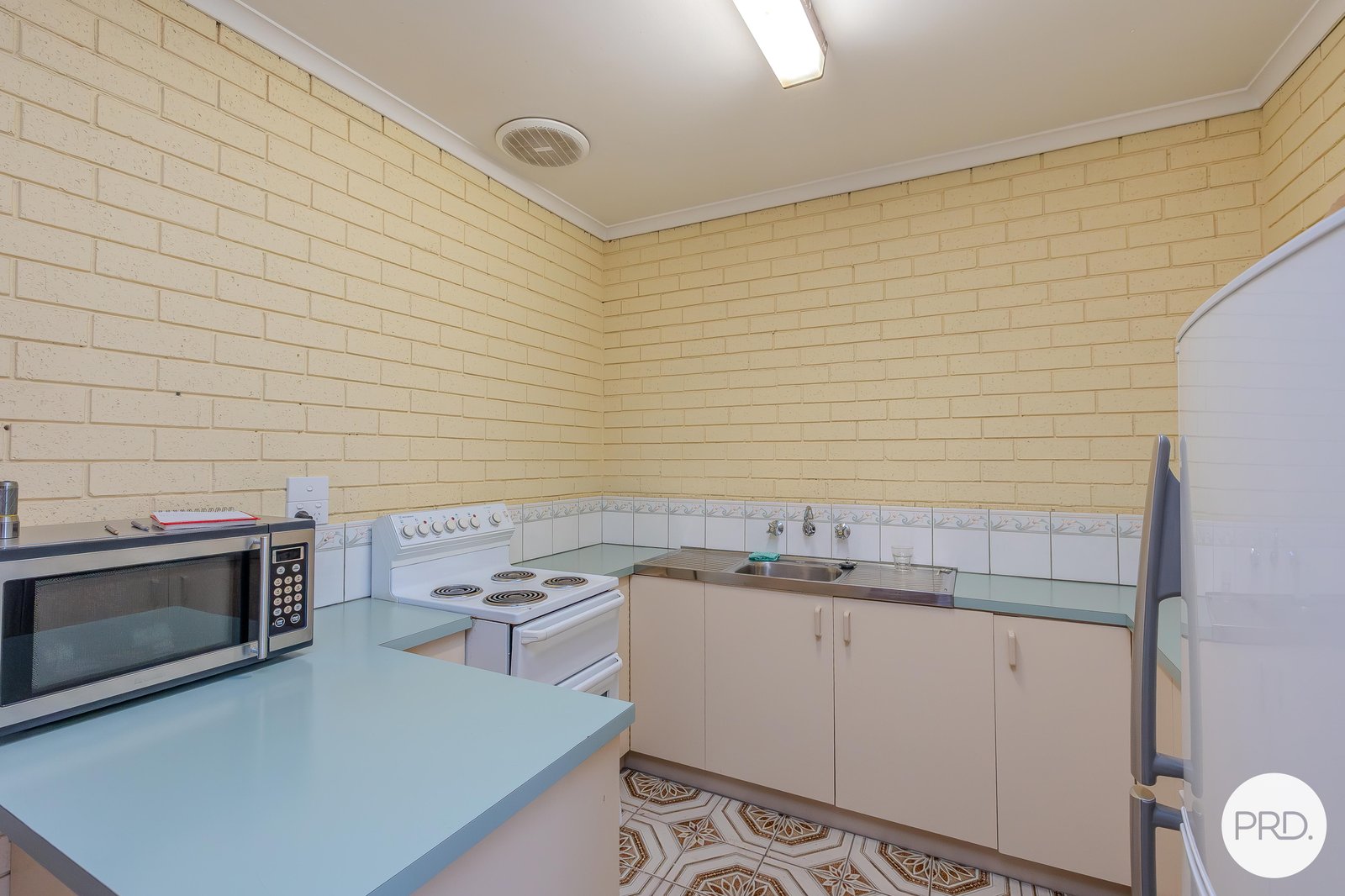 Units 1, 3 & 4, 386 Deakin Avenue MILDURA 20