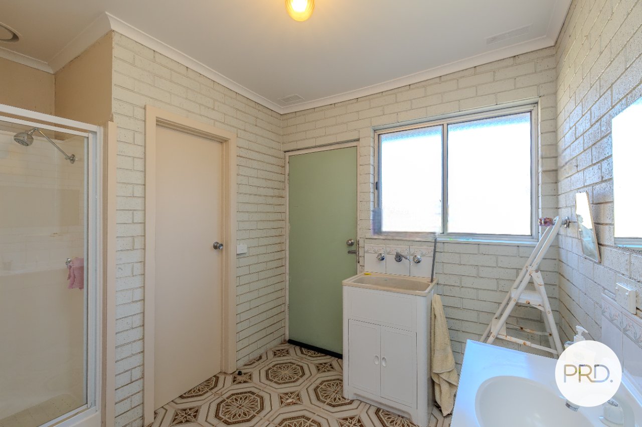 Units 1, 3 & 4, 386 Deakin Avenue MILDURA 22