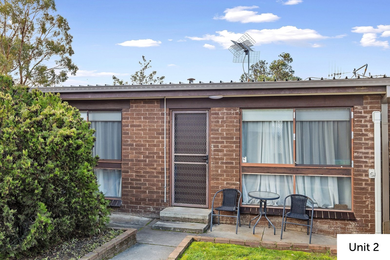 Photos: Units 2 & 3/30 Duncan Street
