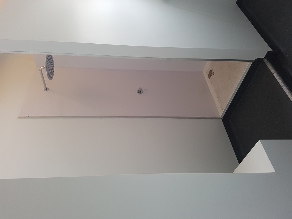 Upstairs 1/312 Peel Street TAMWORTH 8