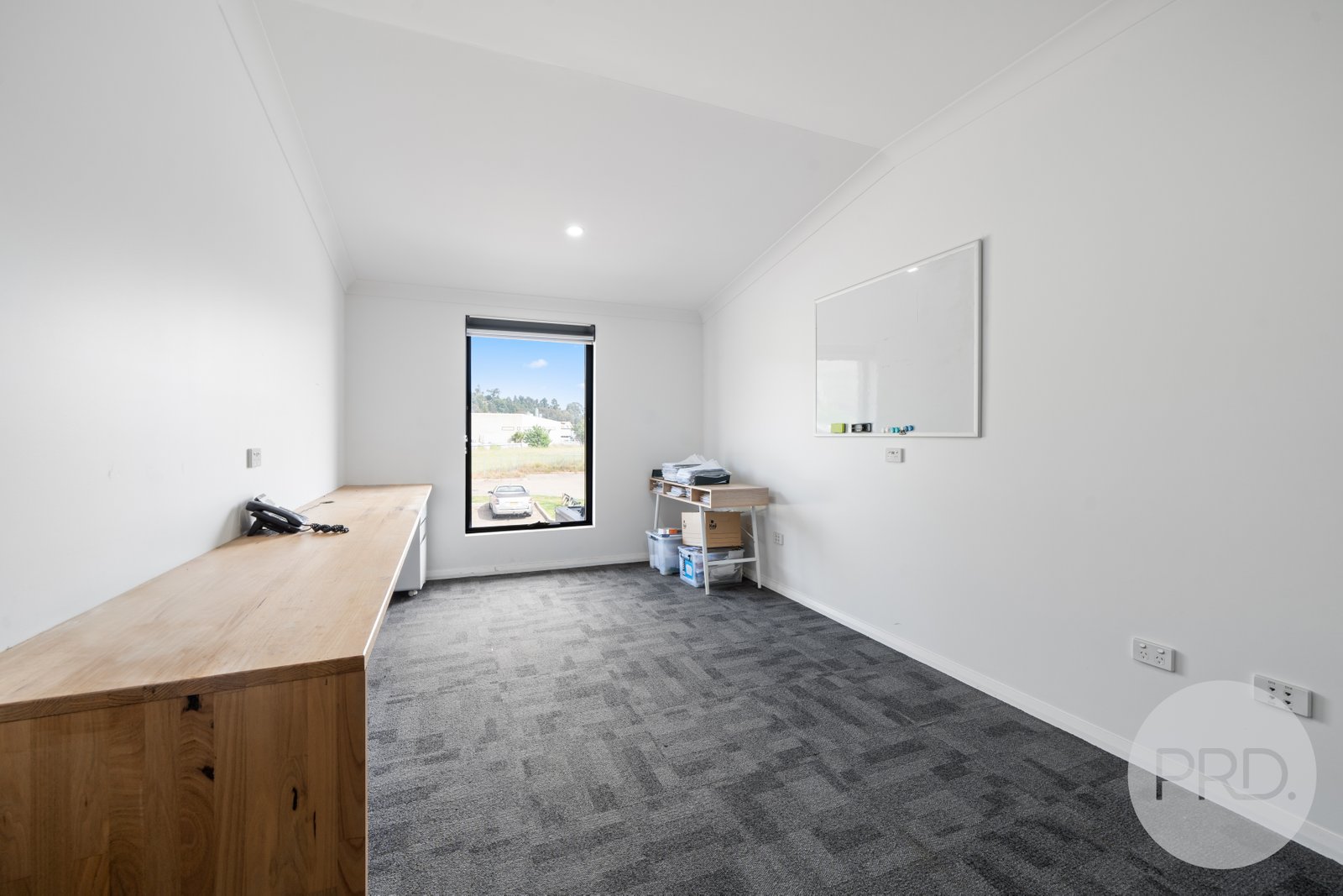 Upstairs, 2/28 Nagle Street WAGGA WAGGA 2