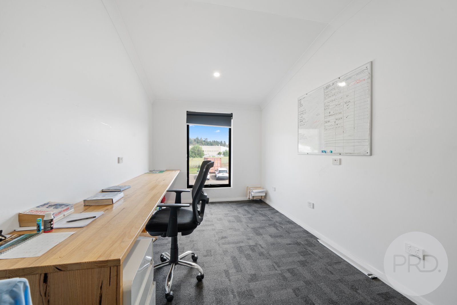 Upstairs, 2/28 Nagle Street WAGGA WAGGA 5