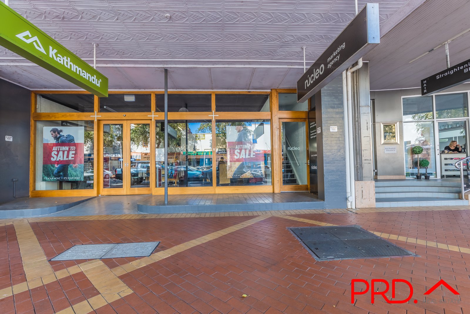 Upstairs 2/312 Peel Street TAMWORTH 4