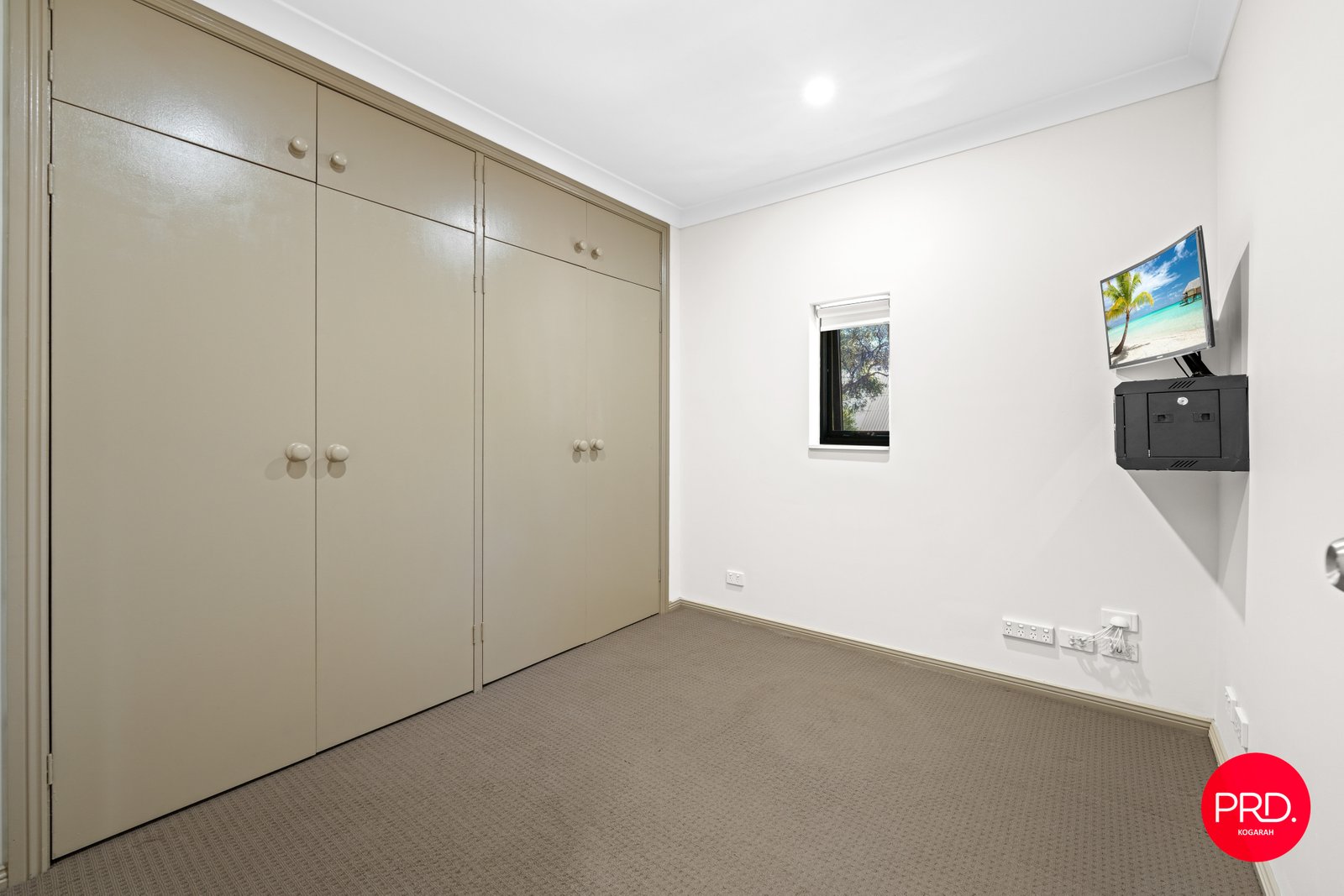 Upstairs/107 Alice Street NEWTOWN 7