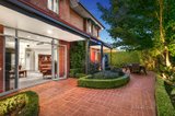 https://images.listonce.com.au/custom/160x/listings/1-14-durward-road-malvern-east-vic-3145/320/00485320_img_04.jpg?ITf6Kfynv3s