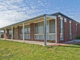 https://images.listonce.com.au/custom/160x/listings/1-2-hoop-court-waurn-ponds-vic-3216/255/01699255_img_01.jpg?VrJHVC9CpCE