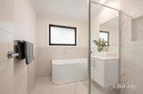 https://images.listonce.com.au/custom/160x/listings/1-228-highland-crescent-mooroolbark-vic-3138/304/01520304_img_13.jpg?I1pWChAO-A4