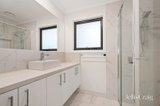 https://images.listonce.com.au/custom/160x/listings/1-228-highland-crescent-mooroolbark-vic-3138/304/01520304_img_25.jpg?zwMFFqyxtVk