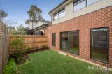 https://images.listonce.com.au/custom/160x/listings/1-228-highland-crescent-mooroolbark-vic-3138/304/01520304_img_28.jpg?dI9VjQm1ttE