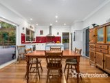 https://images.listonce.com.au/custom/160x/listings/1-3-edinburgh-road-lilydale-vic-3140/752/01525752_img_04.jpg?uRLMfjkPoso