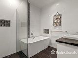 https://images.listonce.com.au/custom/160x/listings/1-3-edinburgh-road-lilydale-vic-3140/752/01525752_img_11.jpg?k4Y7TjHqFe4