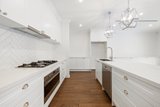 https://images.listonce.com.au/custom/160x/listings/1-350-glenburnie-road-mitcham-vic-3132/411/01915411_img_19.jpg?MuiSw0F4RhM