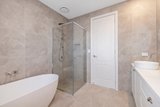 https://images.listonce.com.au/custom/160x/listings/1-350-glenburnie-road-mitcham-vic-3132/411/01915411_img_22.jpg?RVk-X9Hj6Wk