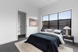 https://images.listonce.com.au/custom/160x/listings/1-350-kelvin-avenue-montmorency-vic-3094/419/01705419_img_08.jpg?6Sikcu12rK0