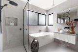 https://images.listonce.com.au/custom/160x/listings/1-350-kelvin-avenue-montmorency-vic-3094/419/01705419_img_11.jpg?rBeT0MPT_yY