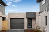 https://images.listonce.com.au/custom/160x/listings/1-412-emma-road-croydon-vic-3136/834/01914834_img_12.jpg?_KTE9K70dwg