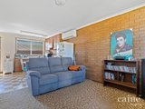 https://images.listonce.com.au/custom/160x/listings/1-4412-gillies-street-wendouree-vic-3355/652/01576652_img_10.jpg?zu1_XvxhH8w