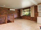 https://images.listonce.com.au/custom/160x/listings/1-5-wanda-avenue-wandin-north-vic-3139/712/01524712_img_09.jpg?ziihFgatTYE