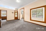 https://images.listonce.com.au/custom/160x/listings/1-5207-talbot-street-south-ballarat-central-vic-3350/417/01873417_img_03.jpg?WSTtNt0JuJg