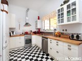 https://images.listonce.com.au/custom/160x/listings/1-adelaide-street-footscray-vic-3011/233/01203233_img_03.jpg?e7WKWnd0jd0