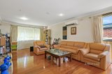 https://images.listonce.com.au/custom/160x/listings/1-agnes-court-glen-waverley-vic-3150/166/01158166_img_02.jpg?quHuvGr5lzU