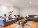 https://images.listonce.com.au/custom/160x/listings/1-alison-avenue-boronia-vic-3155/539/01529539_img_04.jpg?zicI2Kyb6Fc