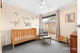 https://images.listonce.com.au/custom/160x/listings/1-allister-court-lara-vic-3212/004/01982004_img_09.jpg?USZMEubcELU