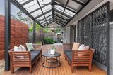 https://images.listonce.com.au/custom/160x/listings/1-appleblossom-court-viewbank-vic-3084/640/01564640_img_11.jpg?w5vobJidIwA